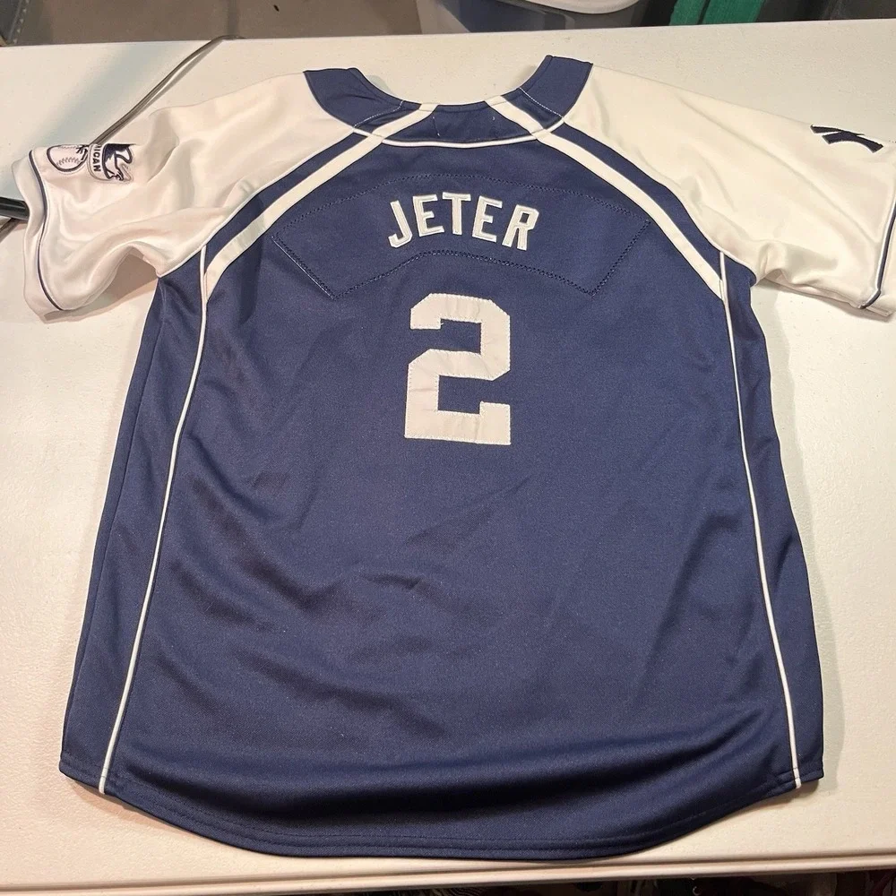 Nike Team Genuine Merchandise NY Yankees‎ Derek Jeter Jersey Size Large Stitched